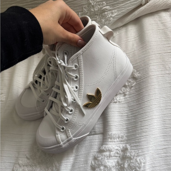 adidas Originals Women's Nizza Trefoil Hi
Cloud - Picture 8 of 11